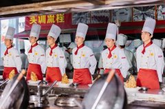 【与你有关】别再说读职校没前途